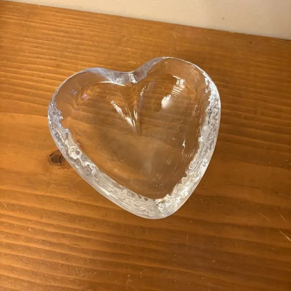 Simon Pearce Highgate Heart Dish - NEW IN BOX - Picture 2 of 5